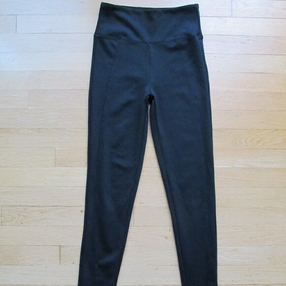 Spanx Assets Black Leggings - Picture 1 of 7